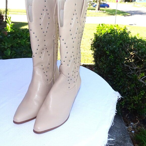 Arula Beige Studded Women's Wide Calf Cowboy Boots  10W Never Worn - Picture 1 of 11